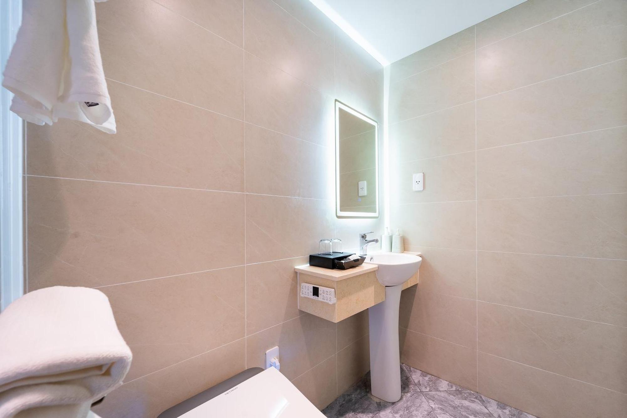 Nicecy - Truong Quyen Hotel 2*